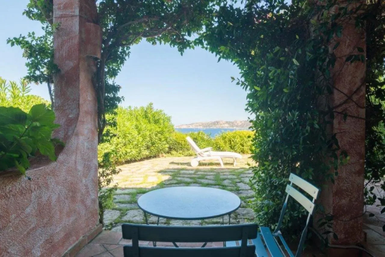 Villa Baia - Porto Rafael Palau Italy